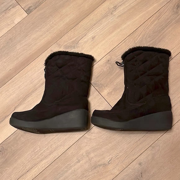 NoBo Snow Boots - Picture 1 of 7